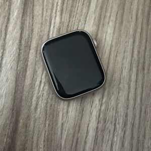 Apple Watch Series 8 45 mm Rose Gold